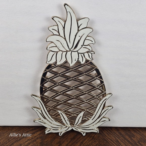 Other - Pineapple Fruit Vintage Trivet Spoon Rest Hanging Wall Kitchen Decor Kitschy 12"